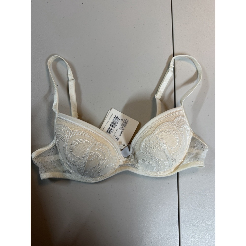 La Perla $218 Spacer White Lace Push Up Bra Coquette Feminine 34B